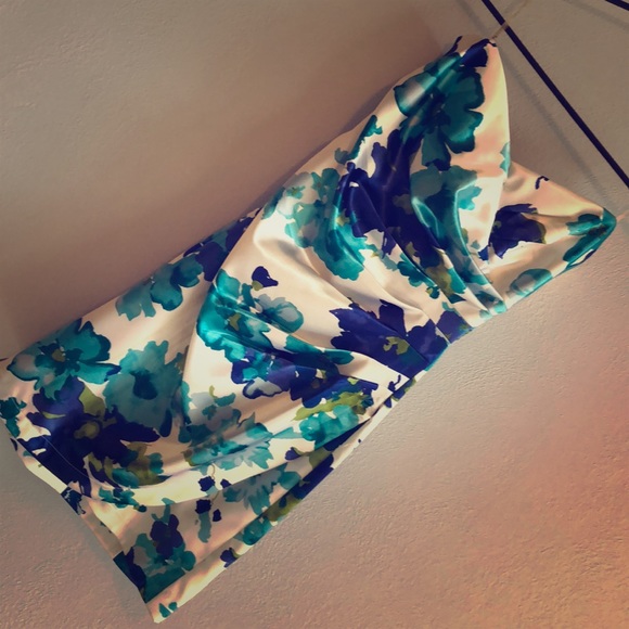 Teeze Me Dresses & Skirts - Strapless dress